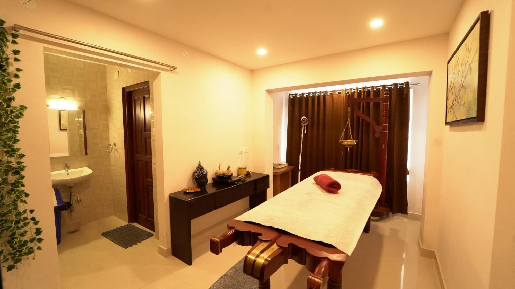 Kfour Apartment & Hotels Private Limited Madurai Bagian luar foto