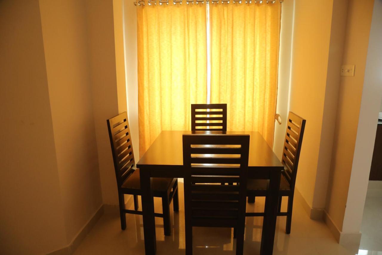 Kfour Apartment & Hotels Private Limited Madurai Bagian luar foto